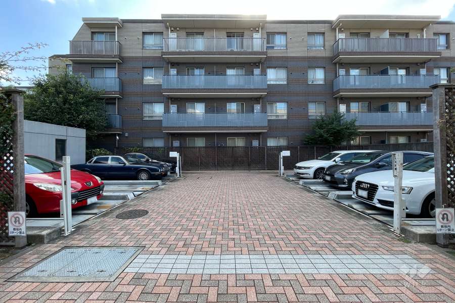 敷地内駐車場（屋外機会式）