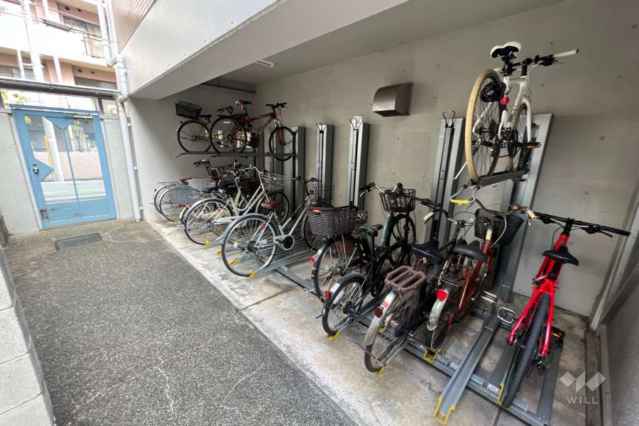 駐輪場（ラック式）