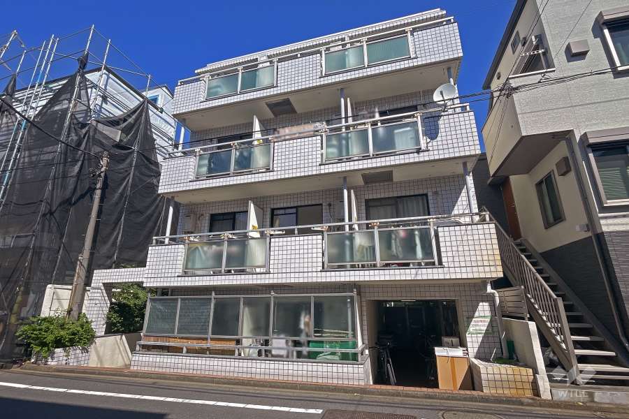 ハイシティ三軒茶屋第1の外観（南東側から）