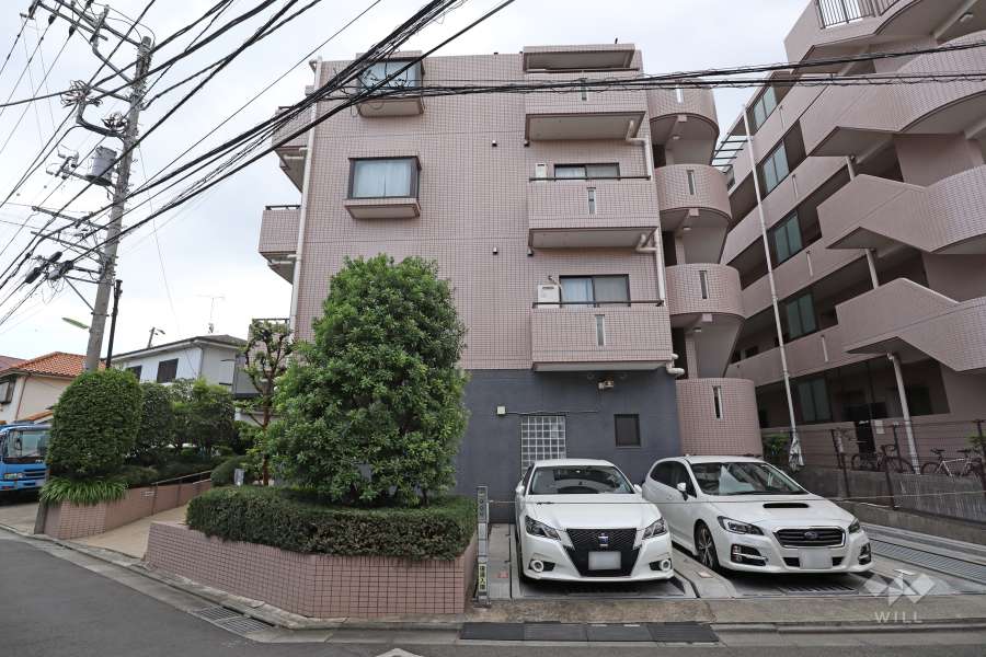グリュック８二子玉川イーストウイングの外観（北側から）