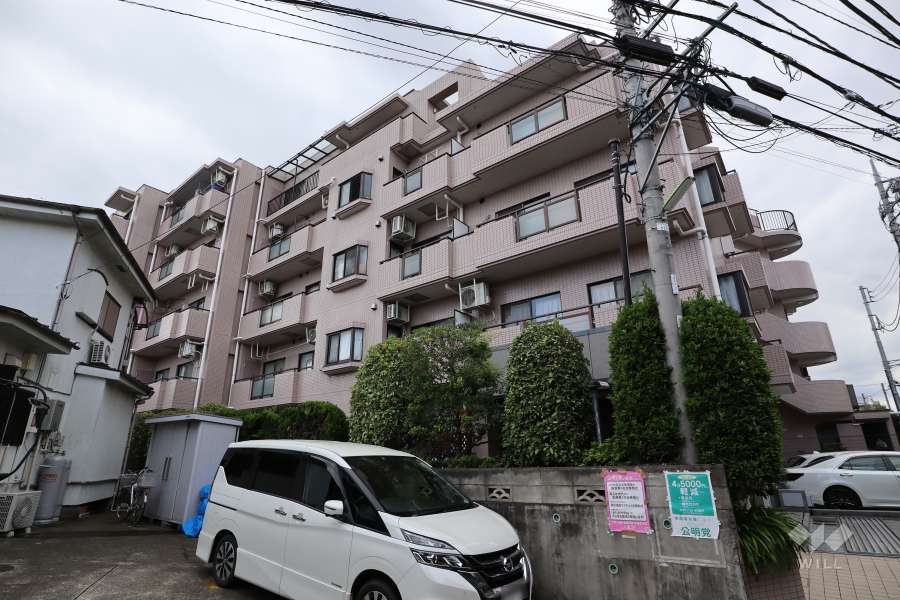 グリュック８二子玉川イーストウイングの外観（北東側から）