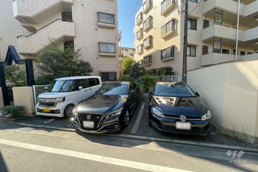 敷地内駐車場（屋外平面式）
