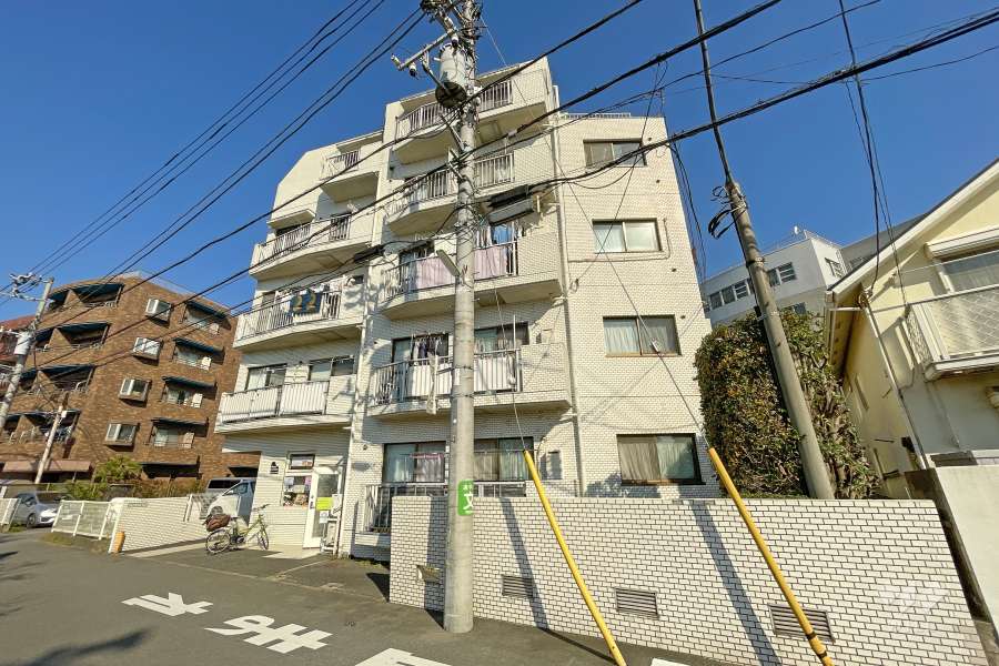 グリュック玉川3の外観（南東側から）