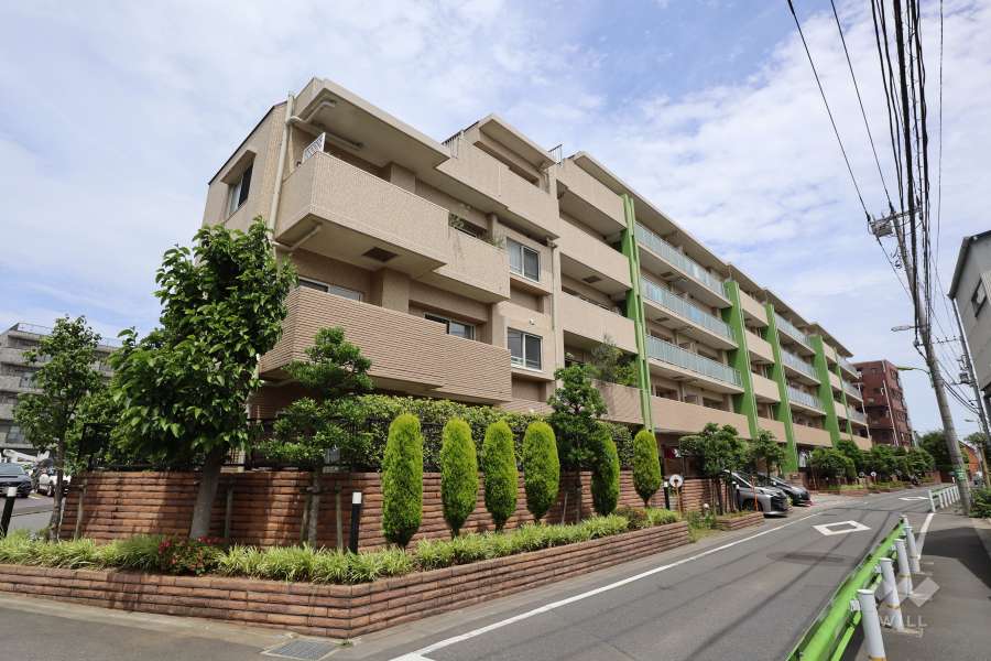 ジェイパークコート二子玉川グランデの外観（南西側から）