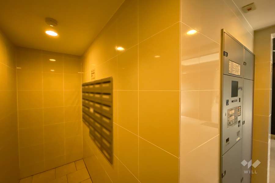 宅配ボックスと共用ポスト