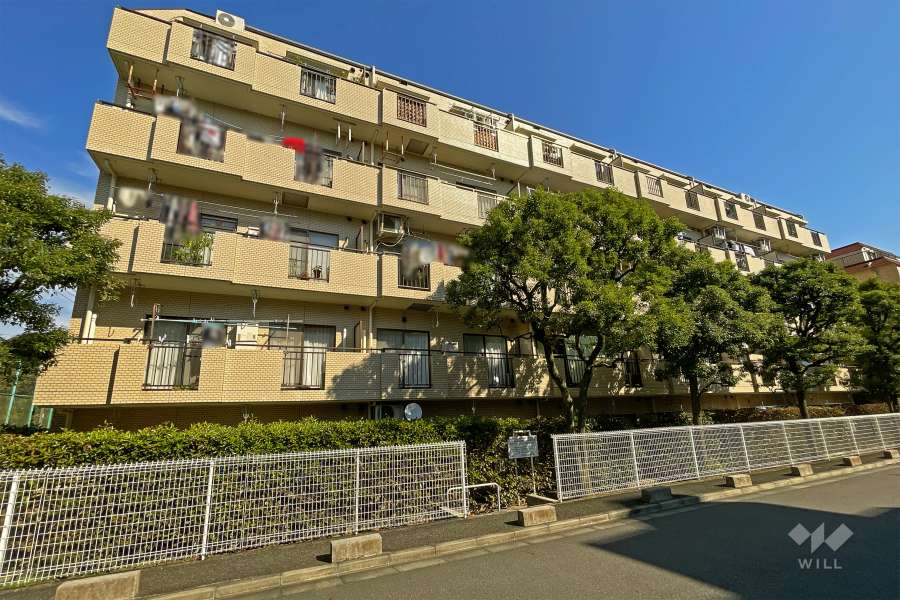 コスモ二子玉川の外観（南西側から）