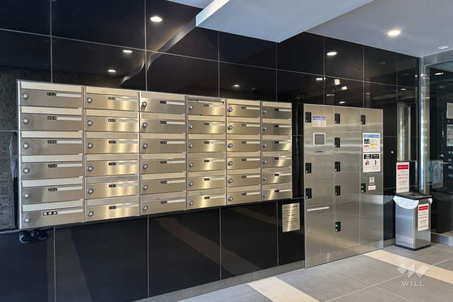 宅配ボックスと共用ポスト