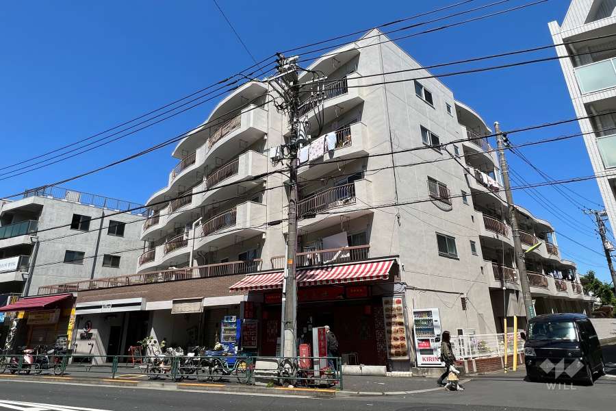 ワコー第７大蔵マンションの外観(南東側から)
