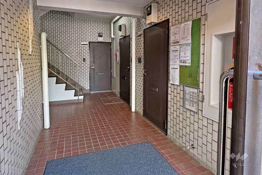 エントランスホール