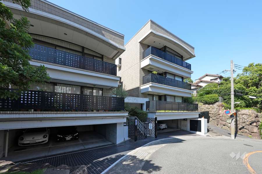 ラフィーヌ芦屋の外観（南西側から）