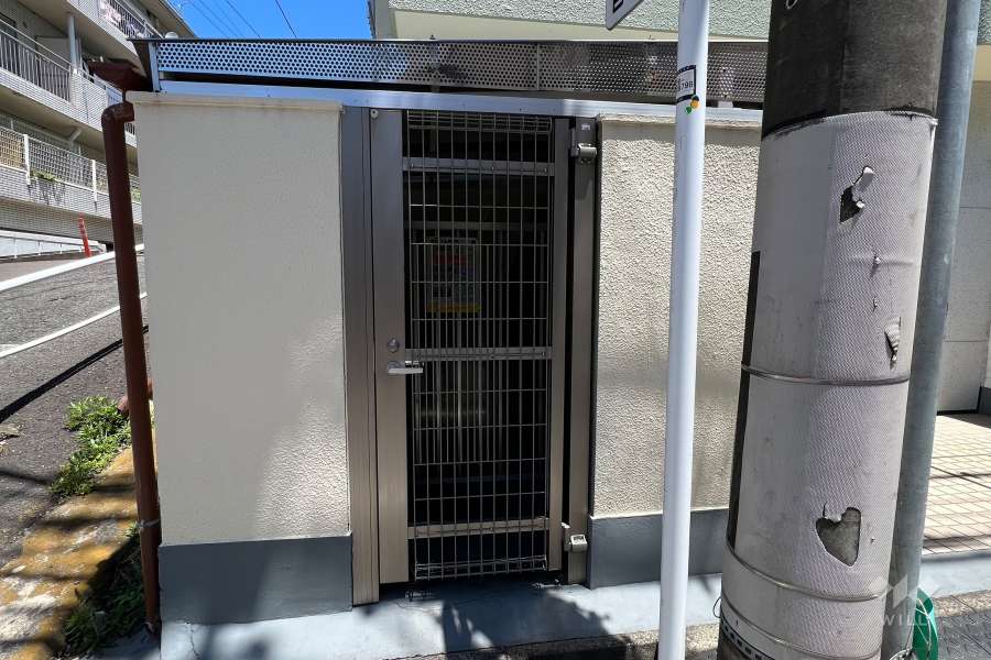 ゴミ置き場