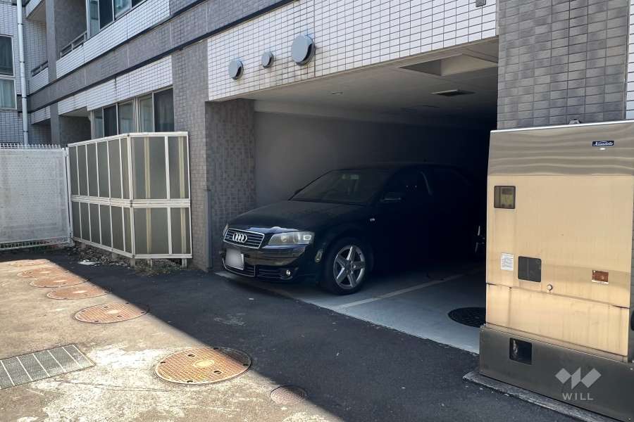 敷地内駐車場(屋内平面式)