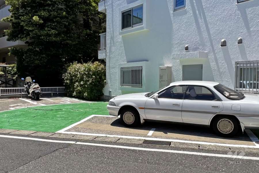 敷地内駐車場（屋外平面式）