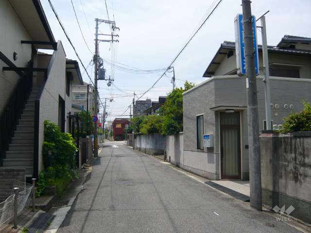 周辺の街並み