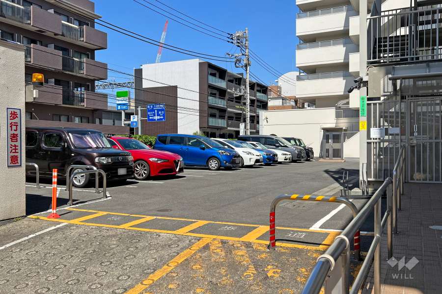 敷地内駐車場(屋外平面式)