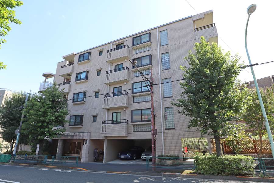 クリオ砧公園壱番館の外観（北西側から）