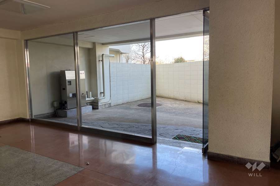 エントランスホール