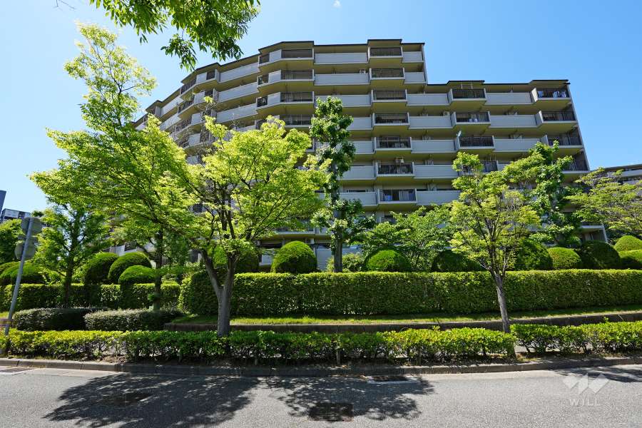 ラヴェール芦屋1 5号棟の外観（南東側から）