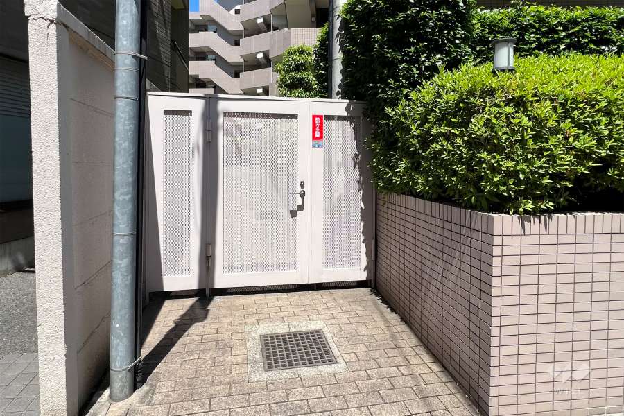 駐輪場の出入り口