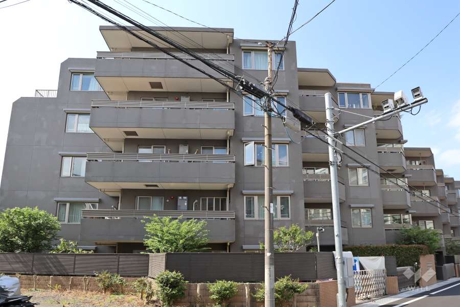 D'グランセ世田谷砧の外観（南側から）