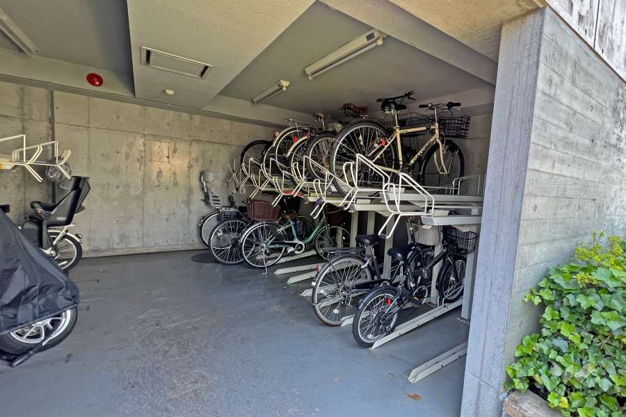 駐輪場