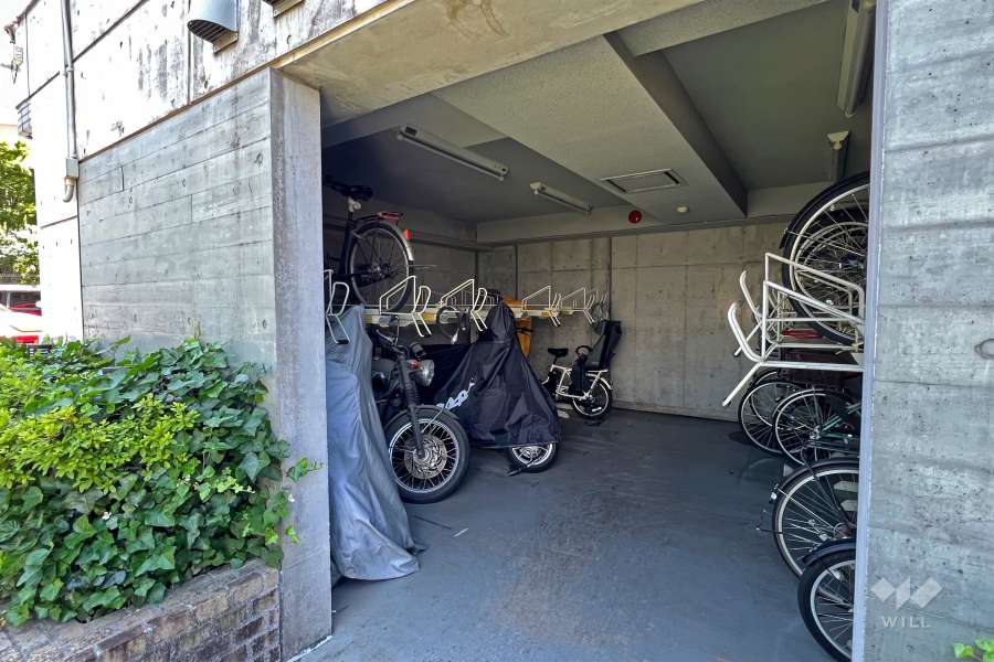 バイク置場