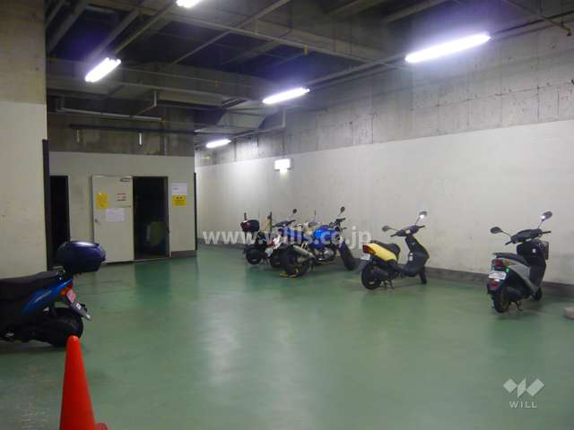 バイク置場