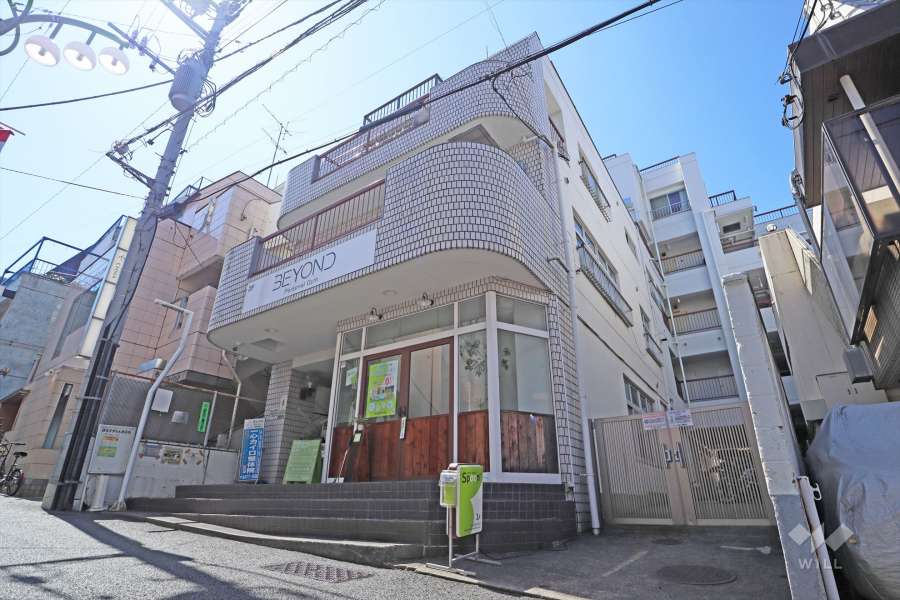 ヴェノス経堂の外観(東側から)