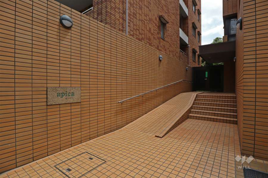 エントランスアプローチ