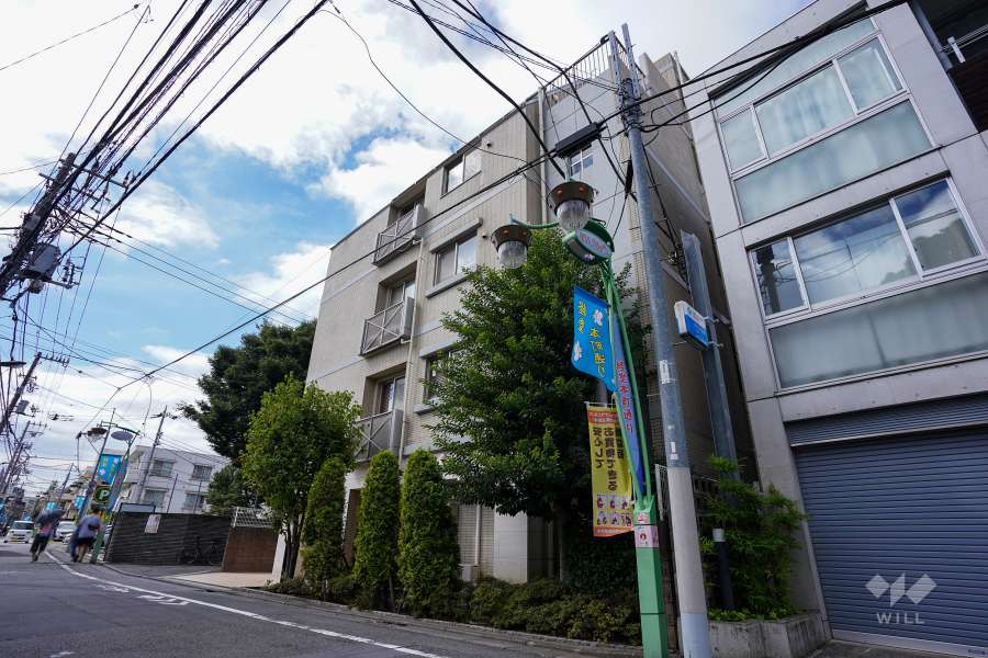 ドルチェ経堂の外観（南東側から）