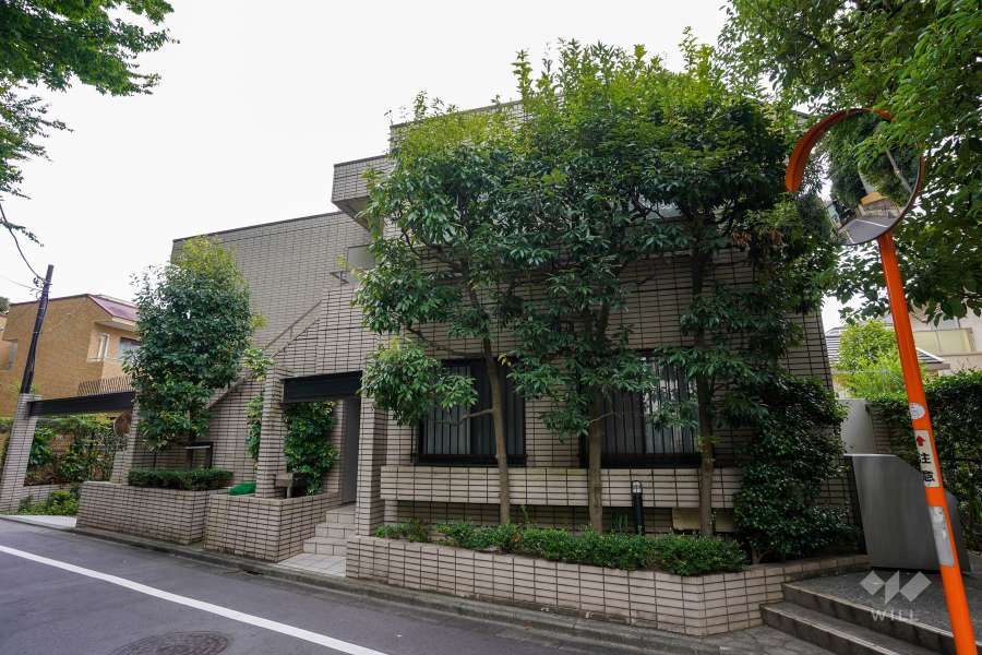 東急ドエルアルス豪徳寺アネックスの外観（北東側から）