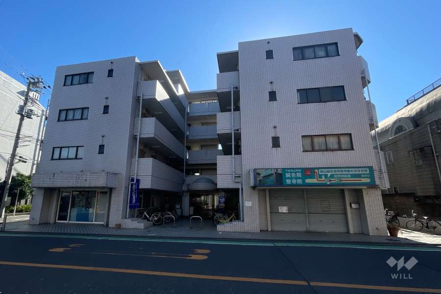 メゾン・ド・プルミエールの外観（北西側から）