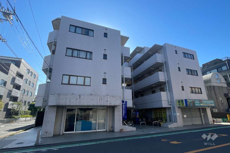 メゾン・ド・プルミエールの外観（北東側から）