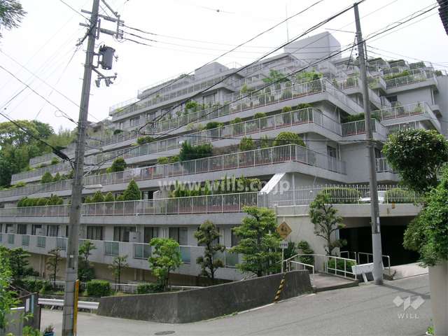 ロイヤルヒル芦屋の外観（北側から）