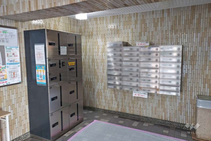 宅配ボックスと共用ポスト