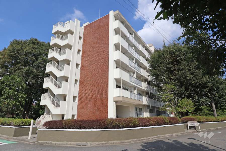 給田南住宅１号棟の外観（南西側から）