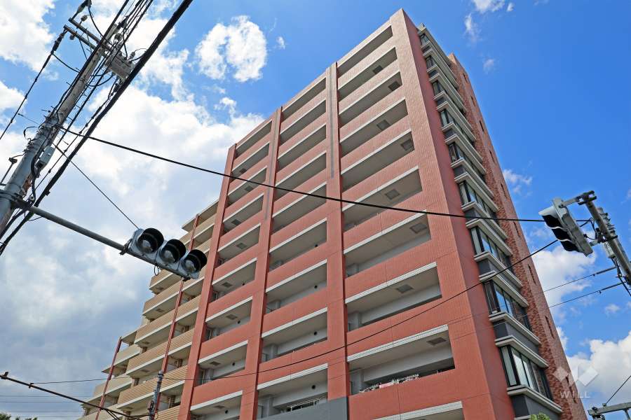 センチュリー千歳烏山レジデンスの外観(南側から)