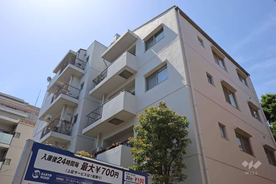 ラルゴ烏山の外観（南東側から）