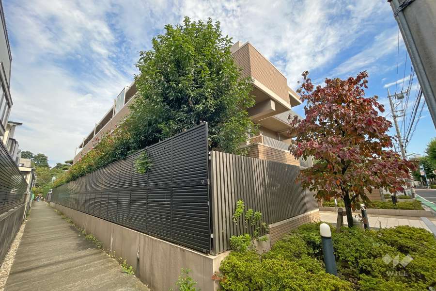 コージーコート二子玉川の外観（南西側から）