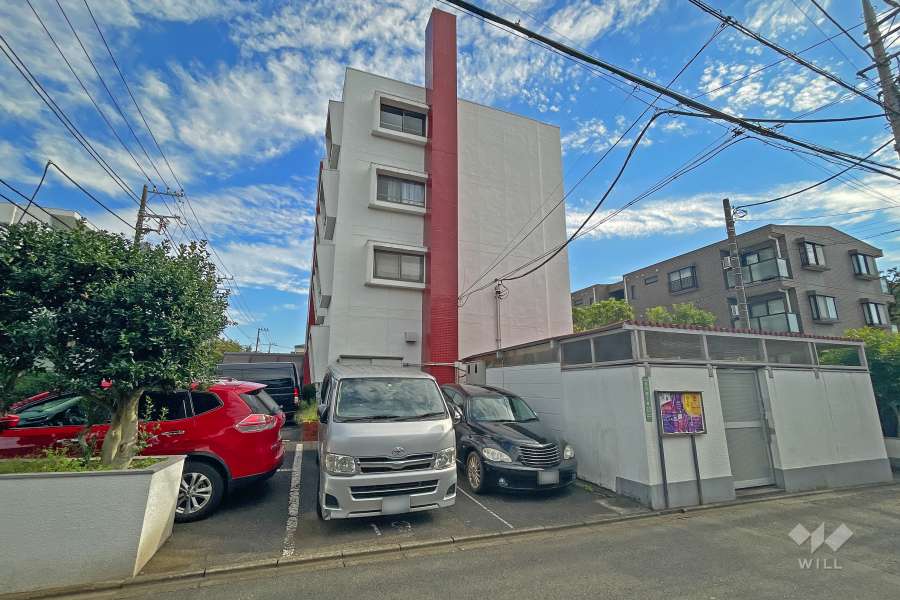 グリュック玉川の外観（東側から）