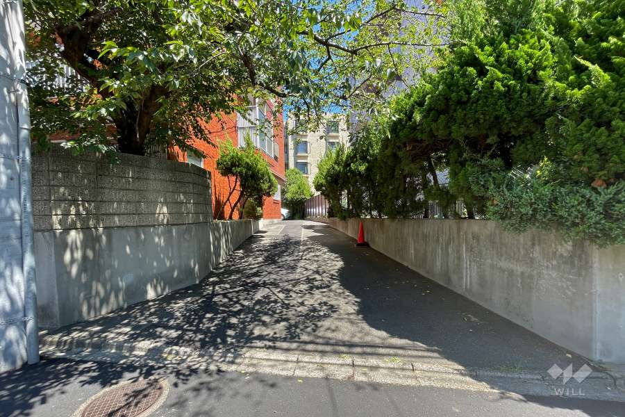 エントランスアプローチ