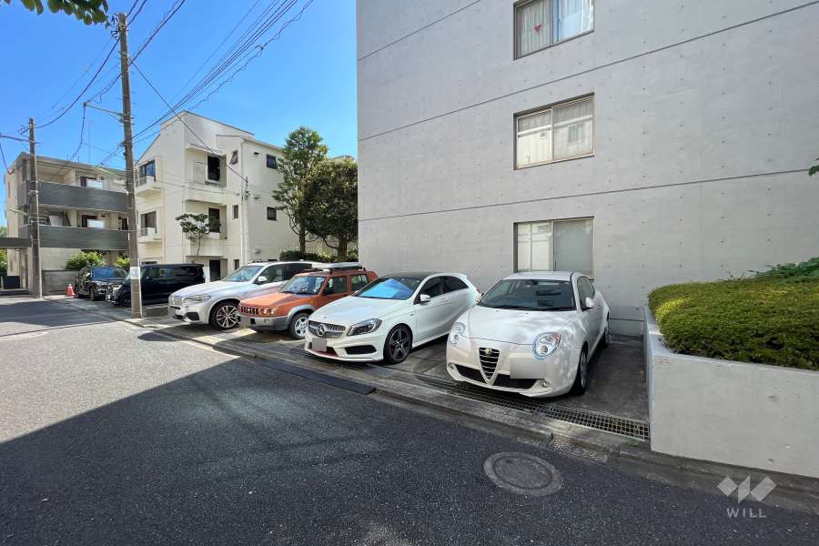 敷地内駐車場（屋外平面式）