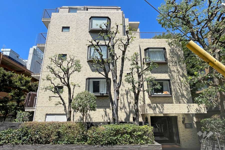 クレードル二子玉川園の外観（東側から）