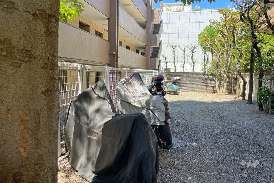 バイク置場