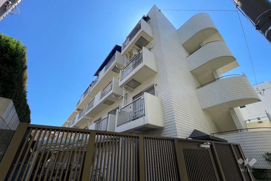 パークハイツ用賀の外観（北東側から）