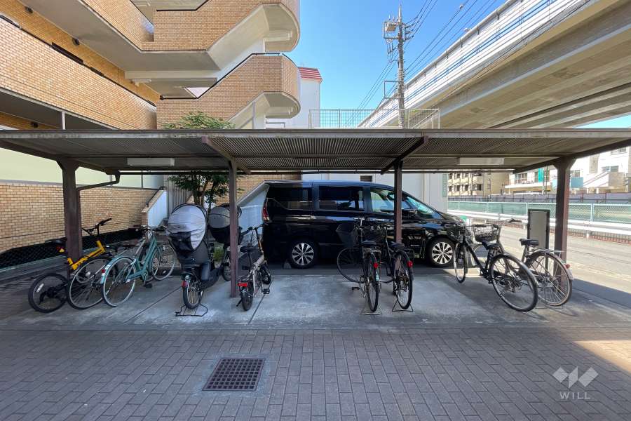 駐輪場（屋根付き）