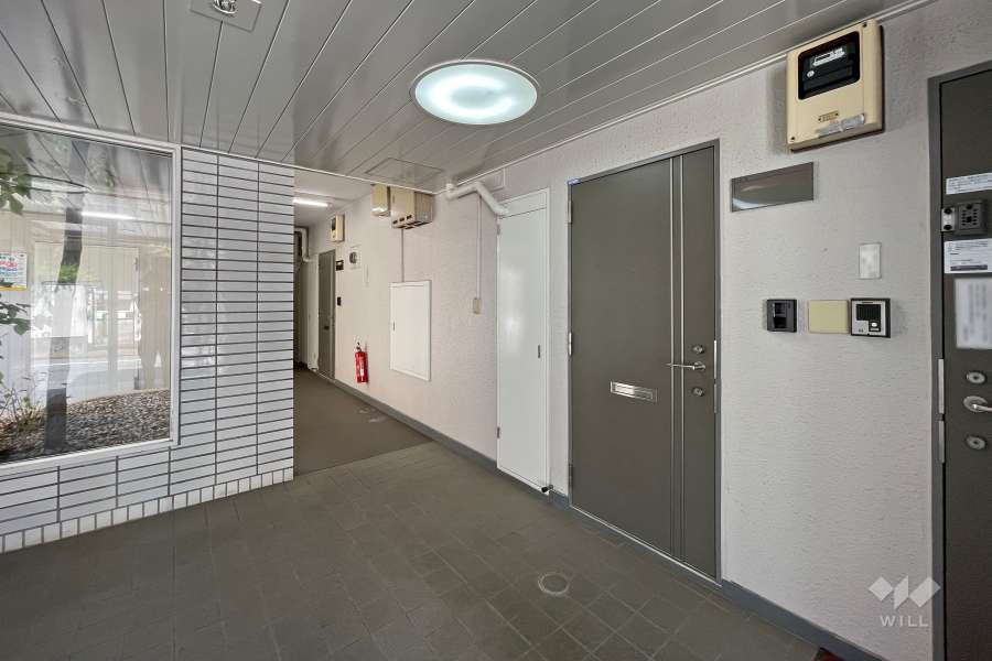 エントランスホール