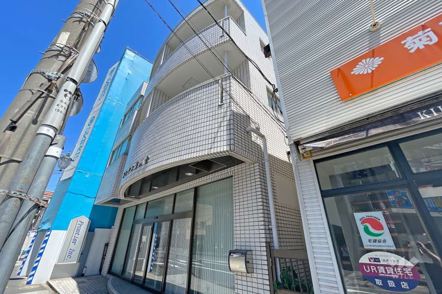 ソレイユ玉川台の外観（南西側から）