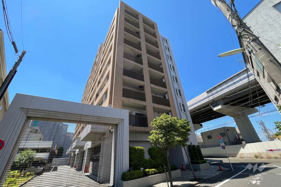 ライオンズスクエア用賀の外観（南東側から）