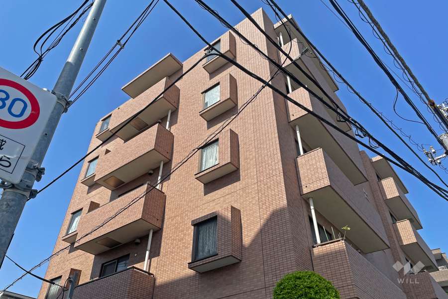 藤和田園調布ホームズの外観（南西側から）